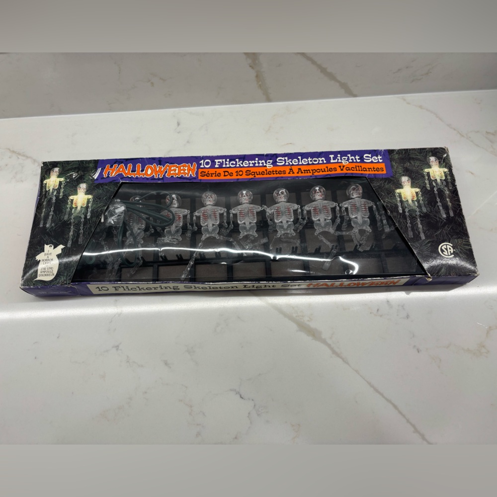 Vintage Halloween Flickering Skeleton Light Set in Box Retro String Lights